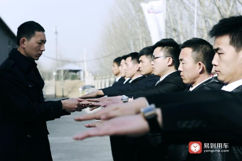 易到共享汽車(chē)學(xué)院 以最高標(biāo)準(zhǔn)重塑出行服務(wù)，禮儀培訓(xùn)成司機(jī)選拔核心